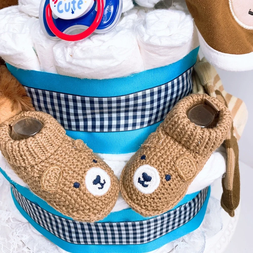 Teddy Bear Diaper Cake